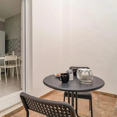 Vakantiehuis Lovely In